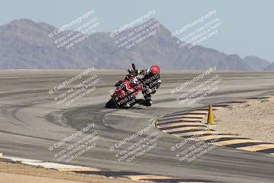 media/Oct-02-2025-Racers Edge (Thu) [[2c91cb6ab3]]/2-A Group/Session 5-Turn 12 (130pm)/